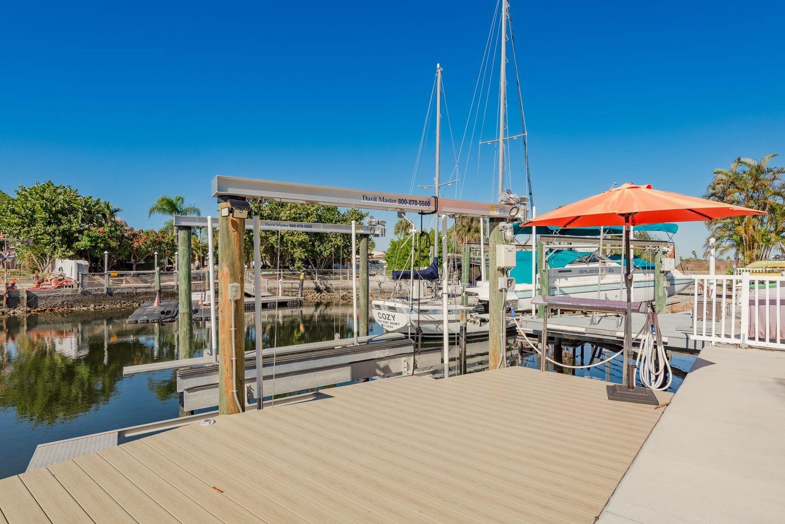 Listing photo id 37 for 5009 Dory Drive