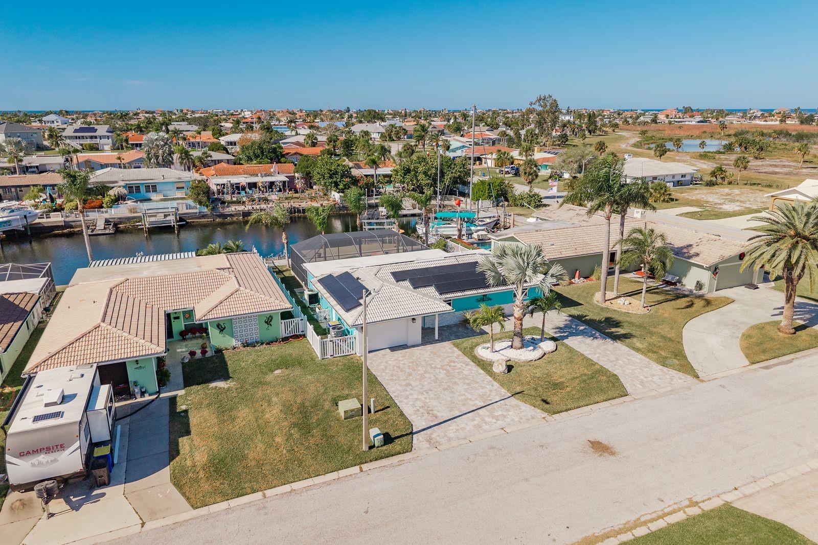 Listing photo id 46 for 5009 Dory Drive