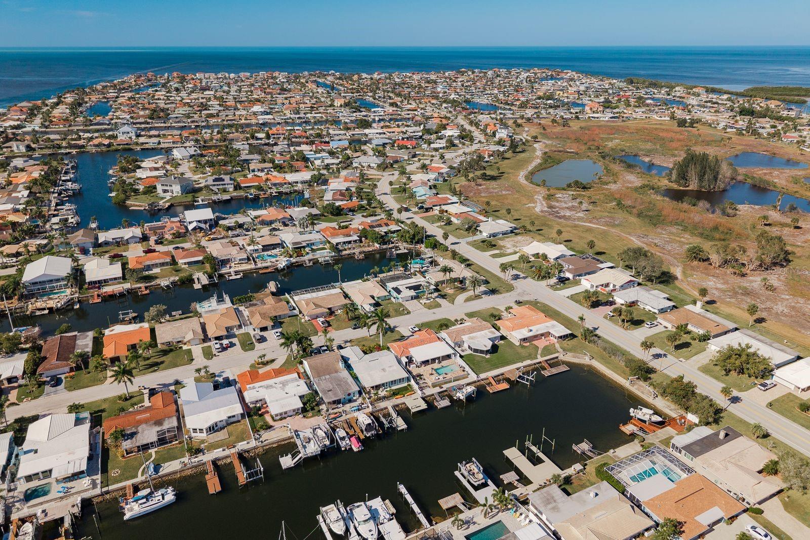 Listing photo id 50 for 5009 Dory Drive