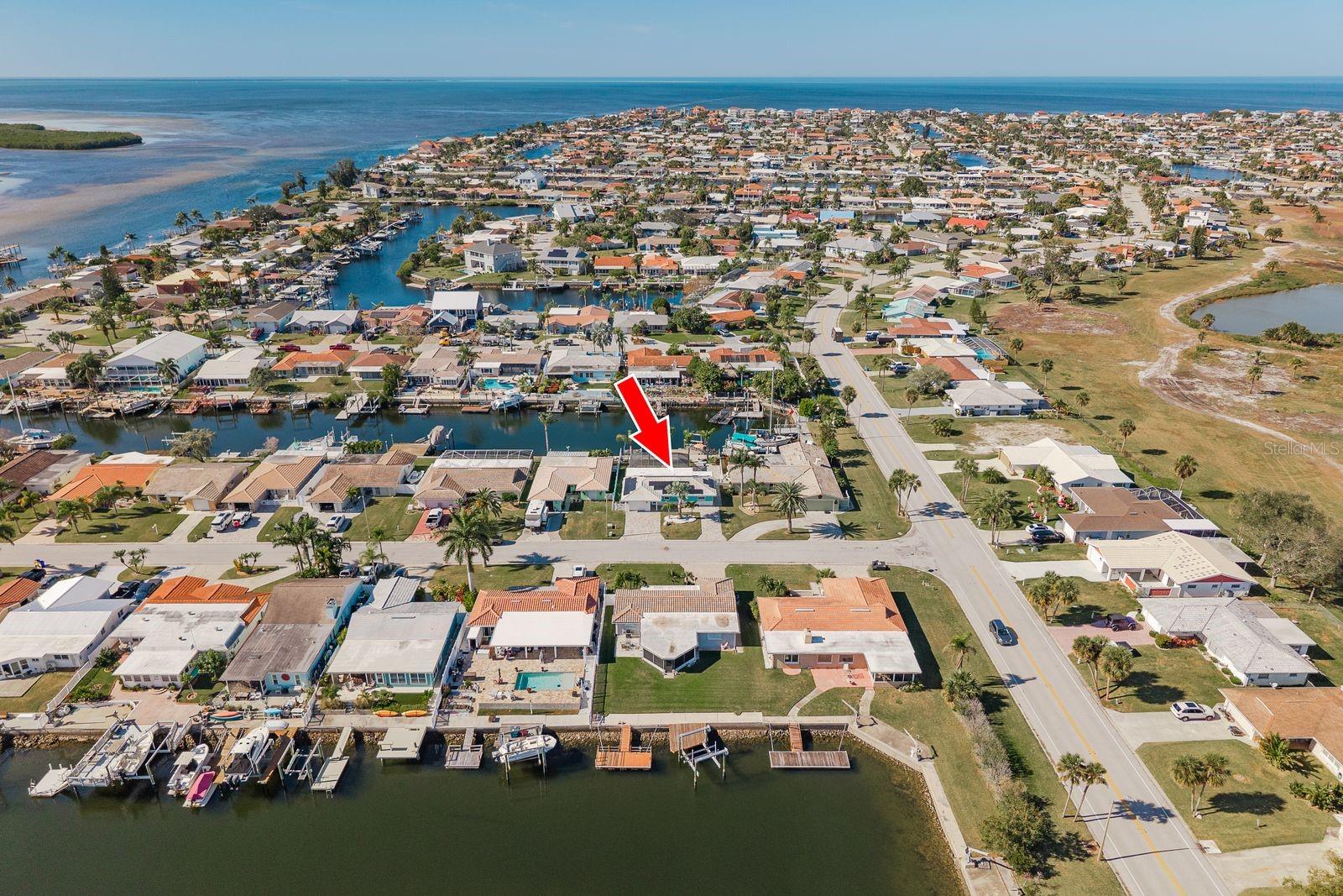 Listing photo id 51 for 5009 Dory Drive