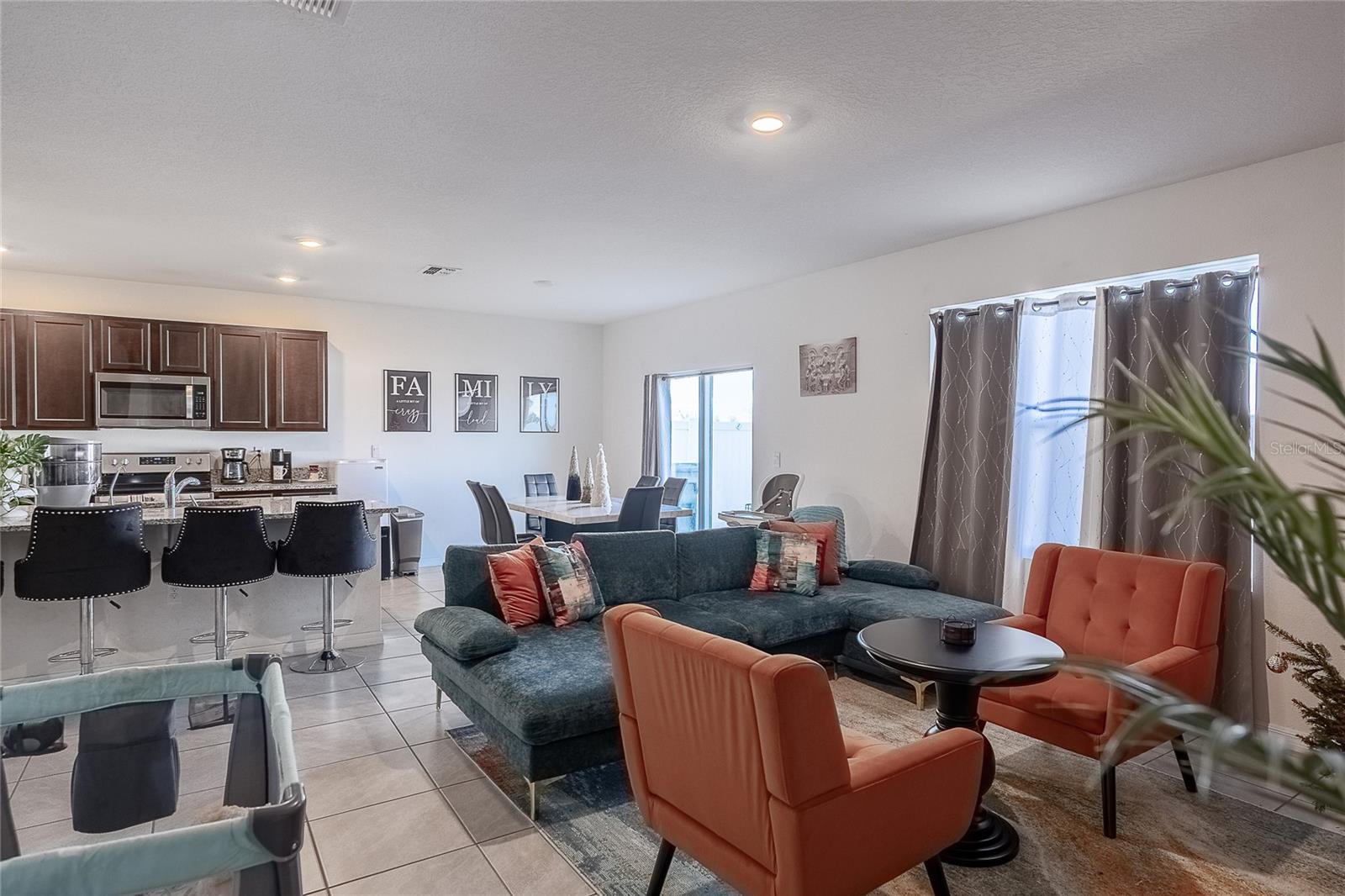 Image 17 of 44 For 3883 Resting Robin Avenue