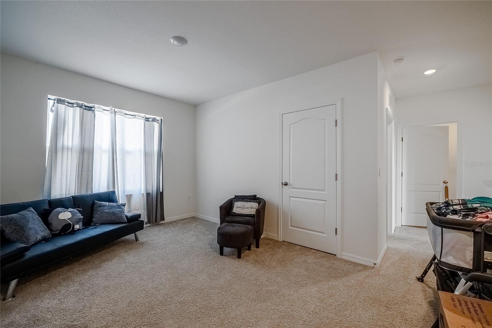 Image 23 of 44 For 3883 Resting Robin Avenue