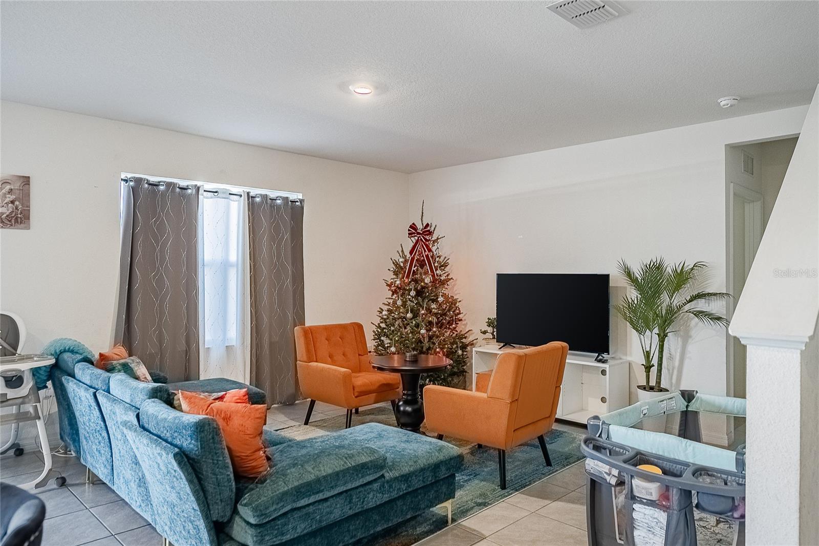 Image 4 of 44 For 3883 Resting Robin Avenue