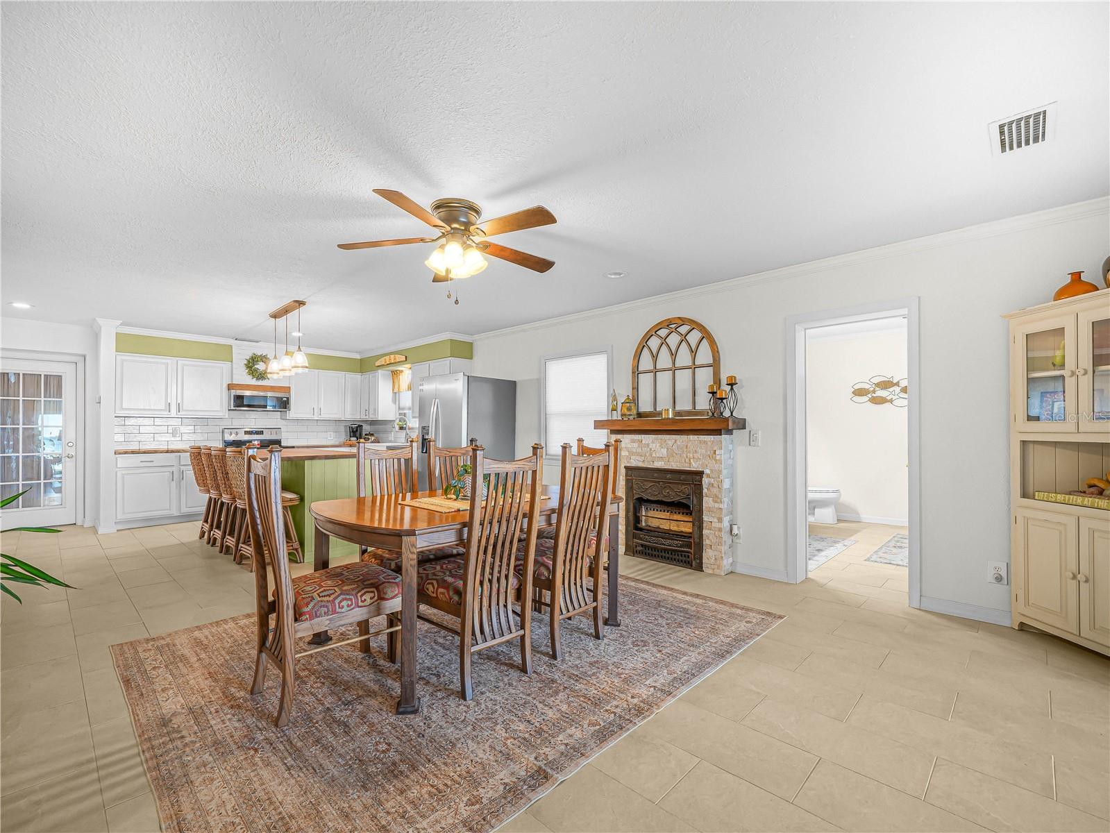 Image 14 of 57 For 6404 Jenny Drive