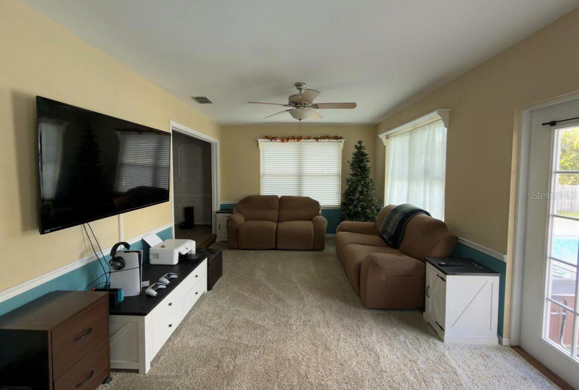 Image 18 of 35 For 240 Santa Rosa Drive