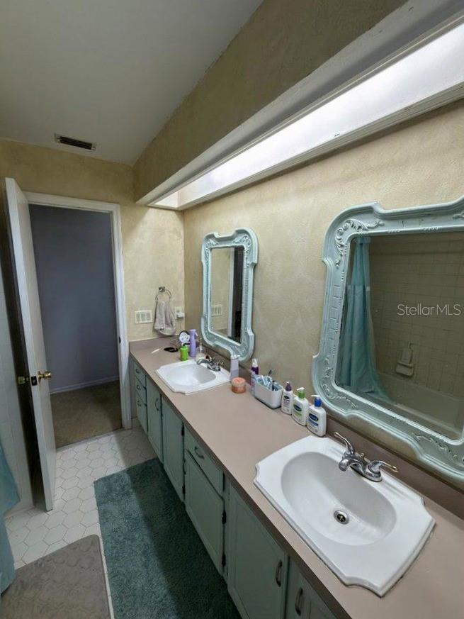 Image 30 of 35 For 240 Santa Rosa Drive