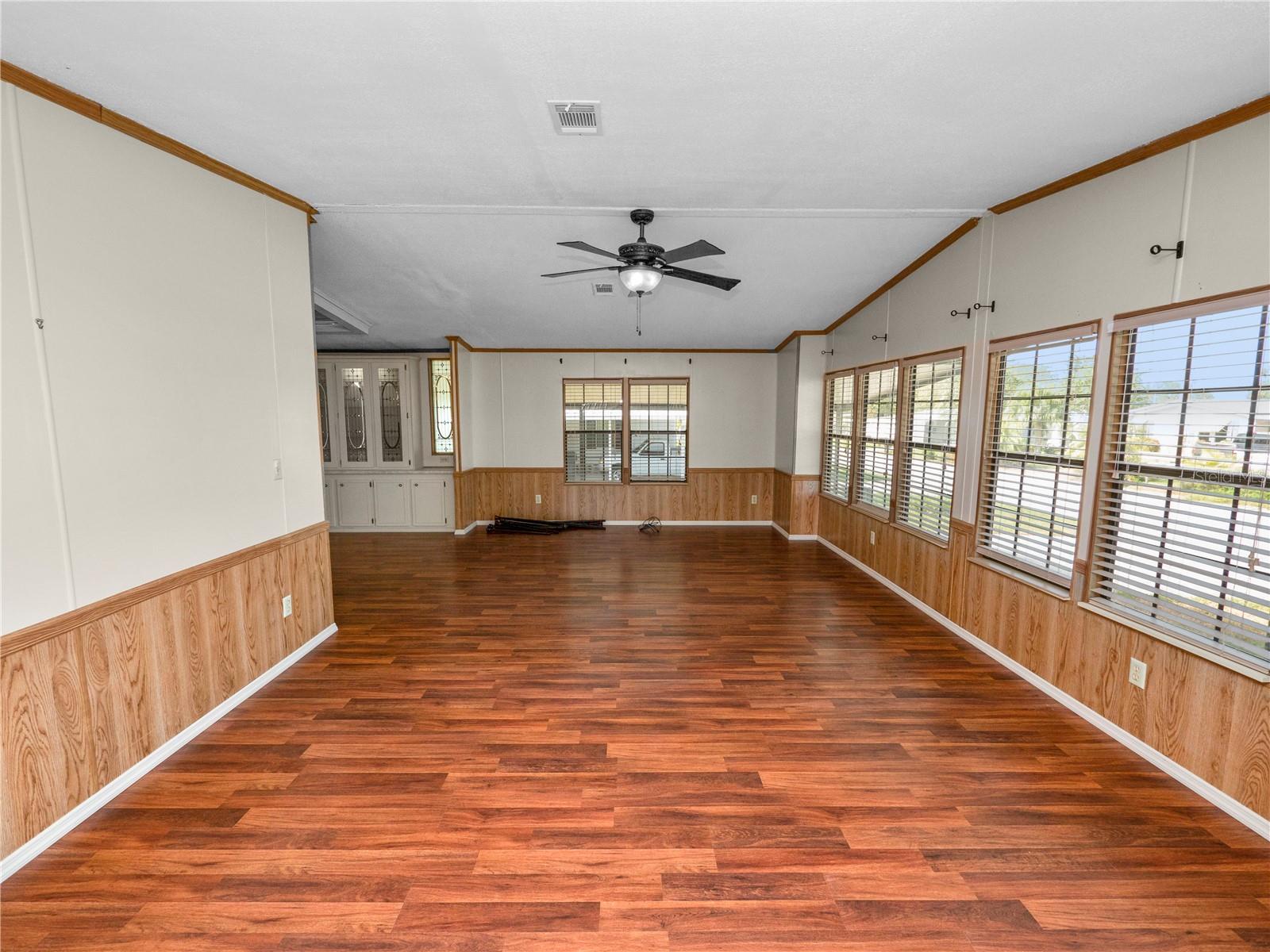 Image 10 of 38 For 2082 Thelma Drive