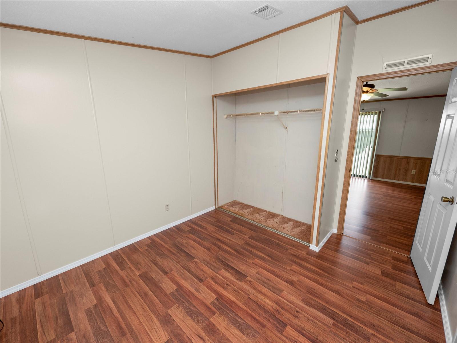 Image 32 of 38 For 2082 Thelma Drive