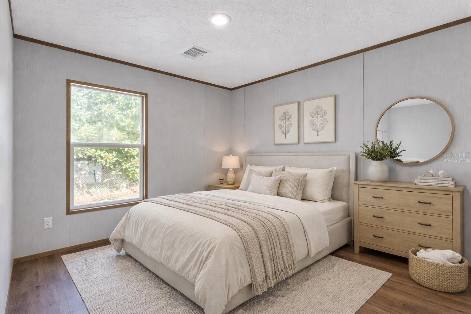 Image 27 of 39 For 1815 Christy Lane