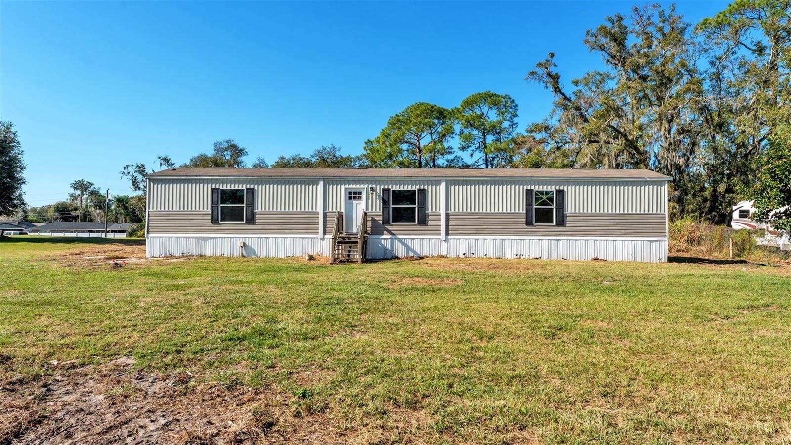 Image 35 of 39 For 1815 Christy Lane