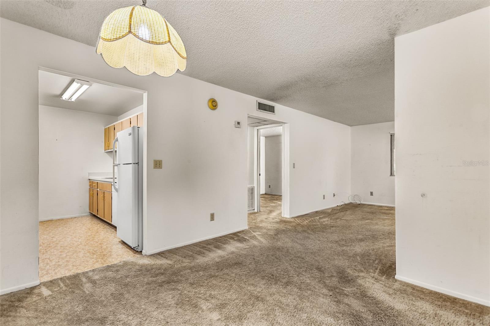 Image 7 of 16 For 2065 Isle Royale Court Se 141