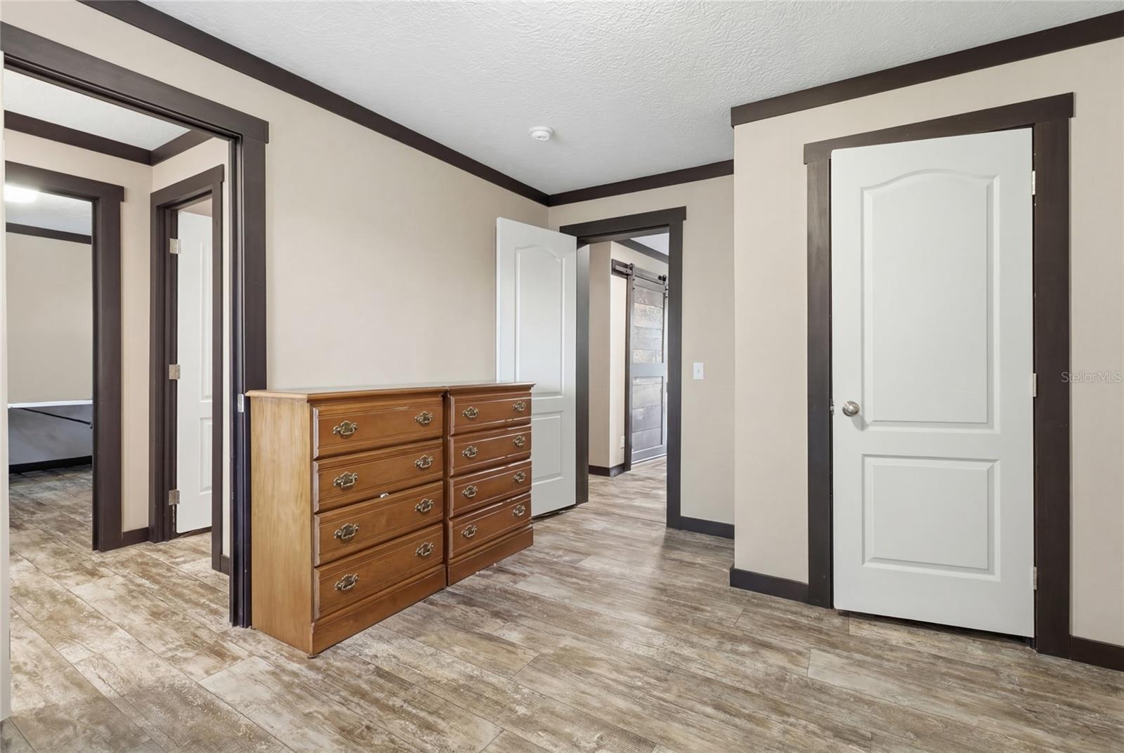 Image 21 of 31 For 36848 8th Avenue