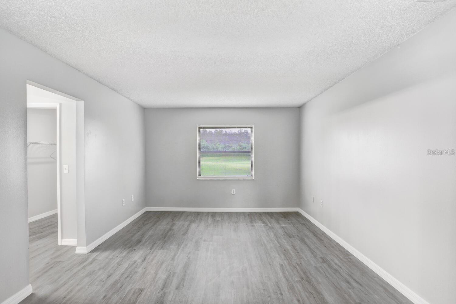 Image 13 of 28 For 378 Buttonwood Drive