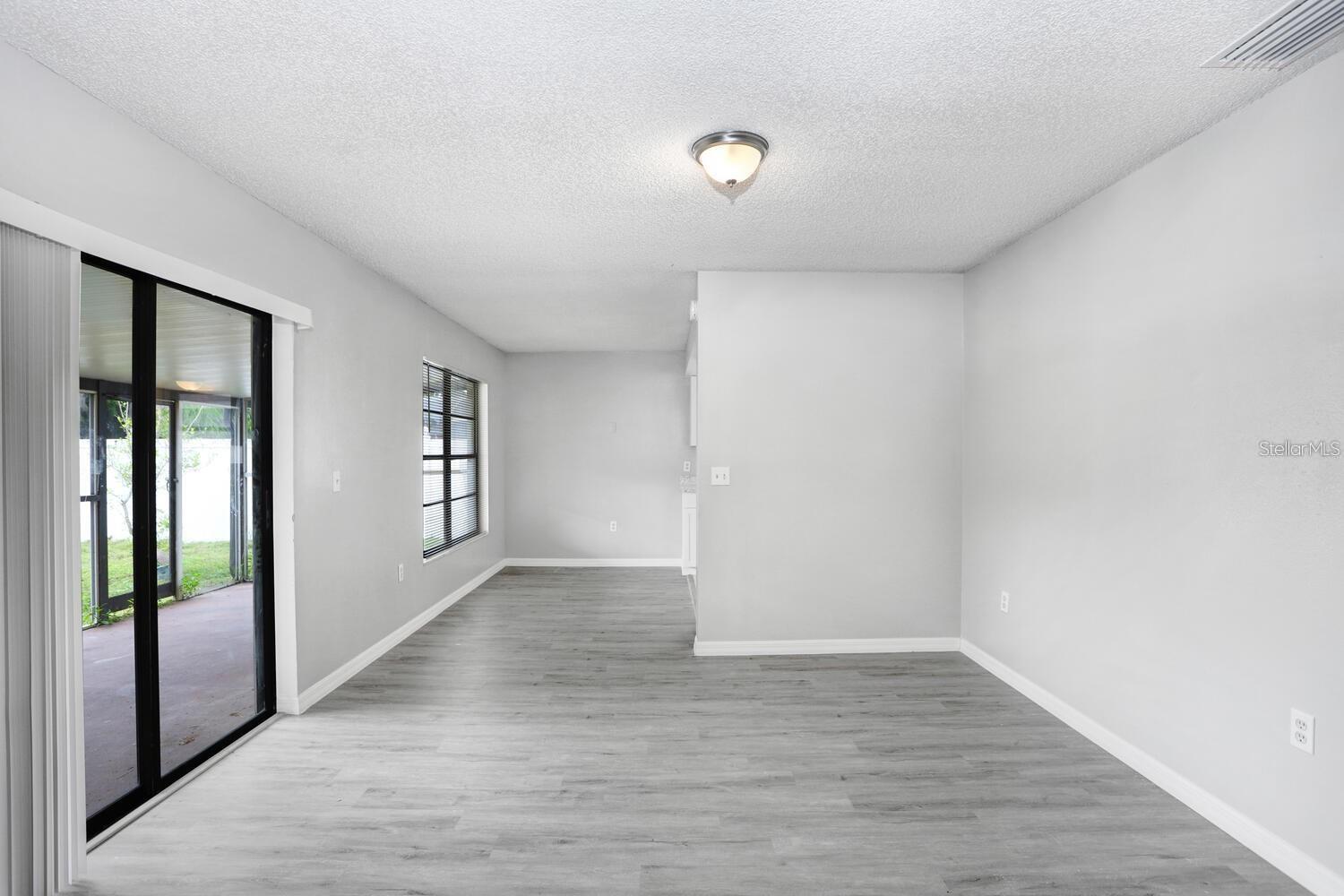 Image 7 of 28 For 378 Buttonwood Drive