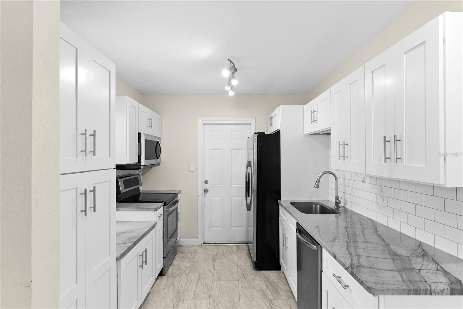 Image 8 of 12 For 2309 Liberty Street