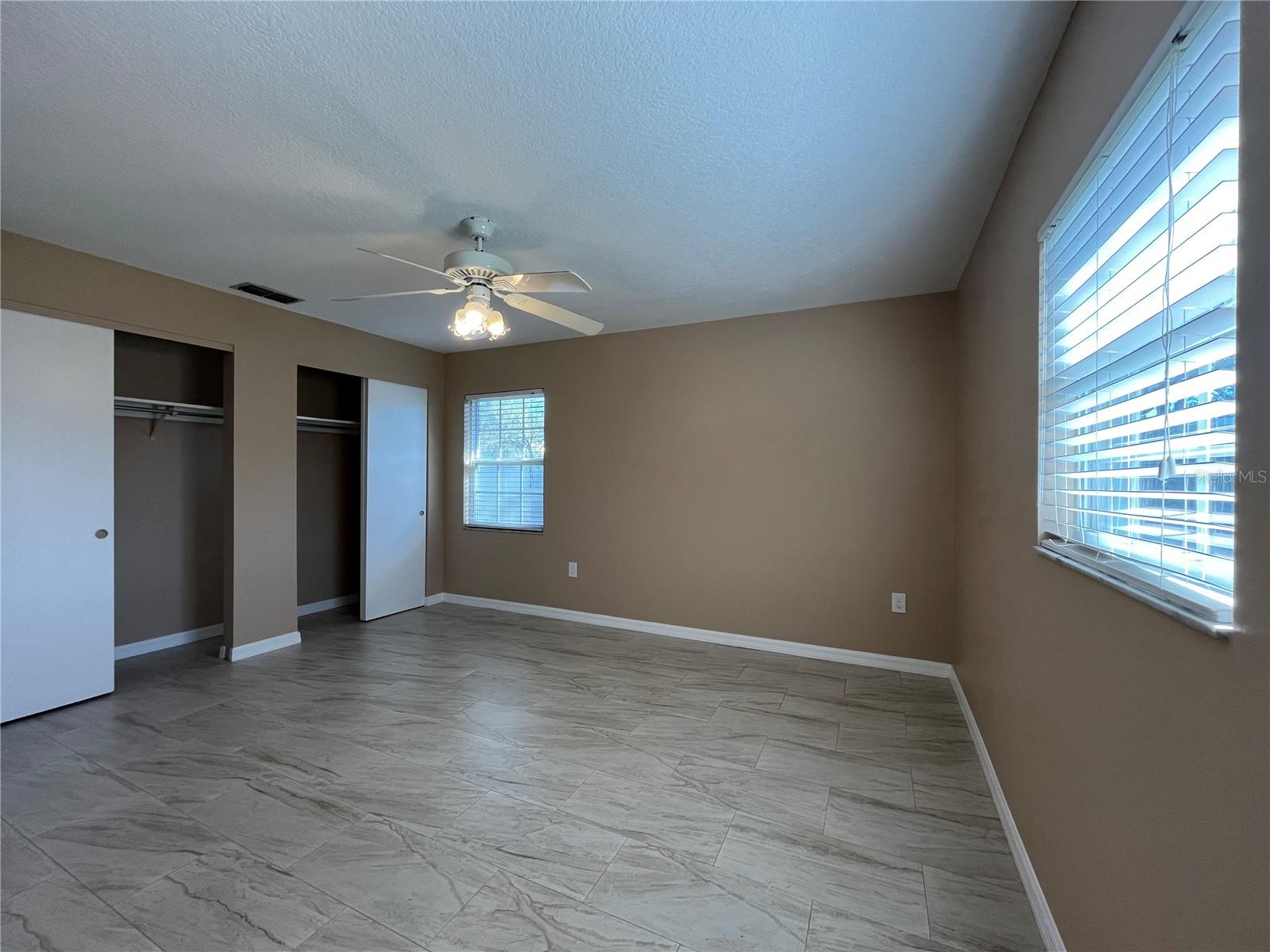 Image 13 of 22 For 197 Hidden Lake Drive