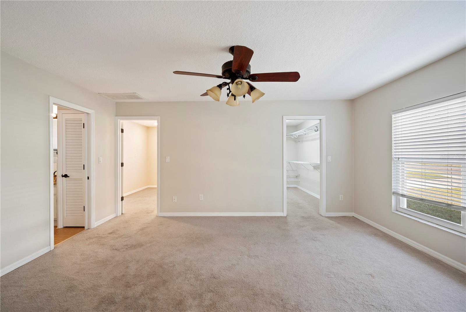 Image 19 of 51 For 425 Belmar Street