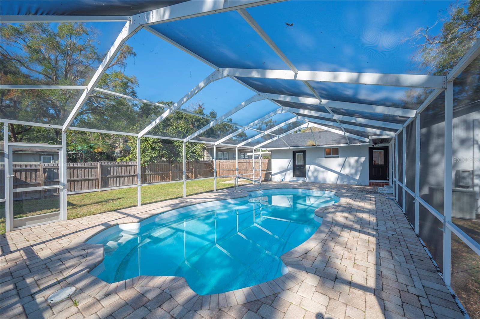 Image 36 of 51 For 425 Belmar Street