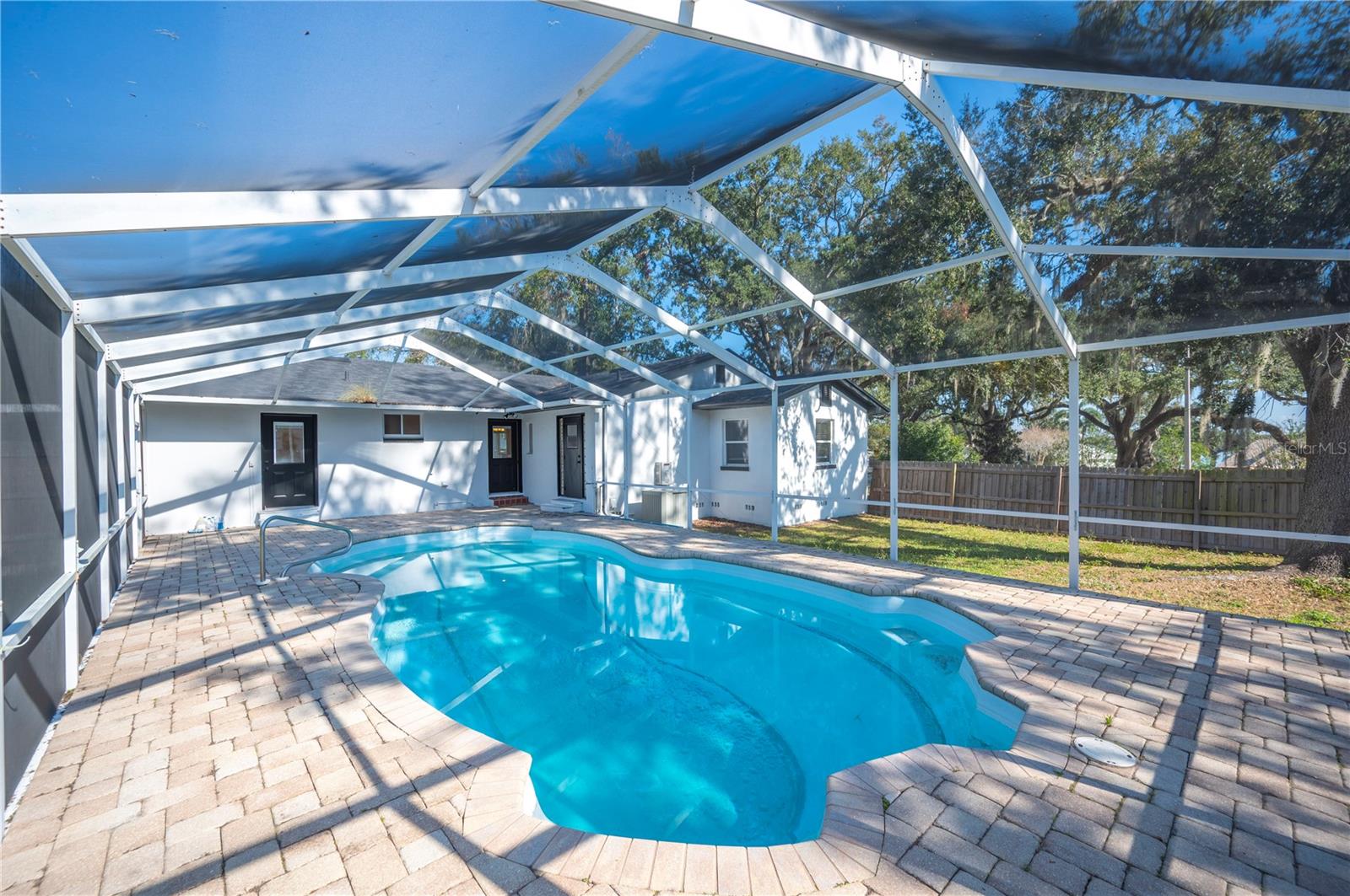 Image 37 of 51 For 425 Belmar Street