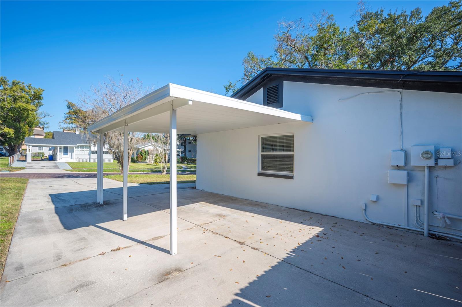 Image 38 of 51 For 425 Belmar Street