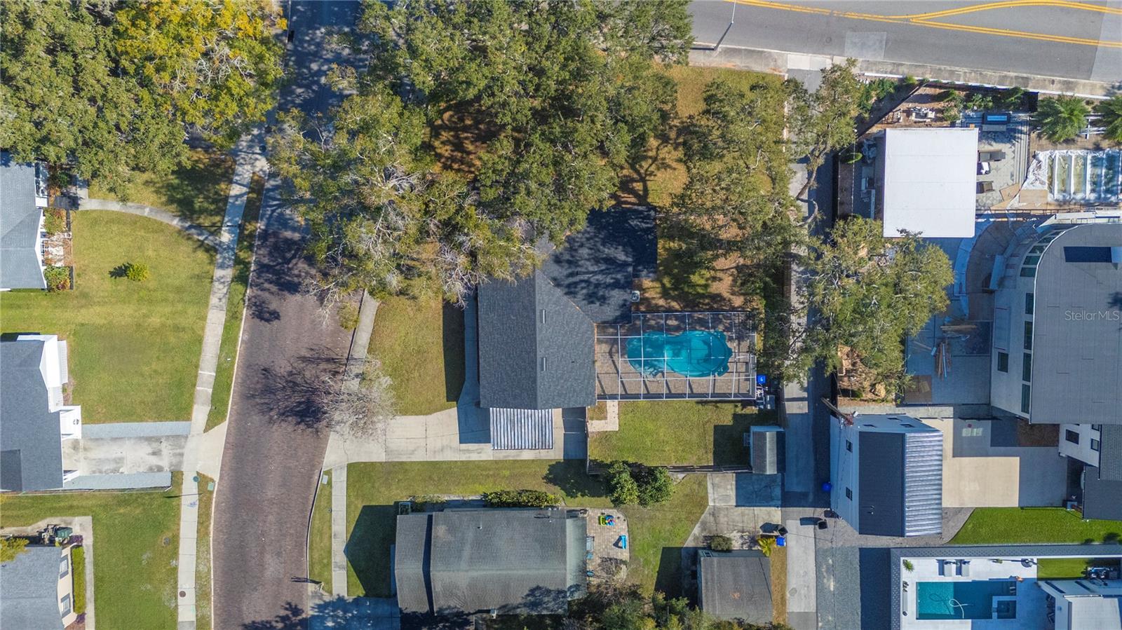 Image 47 of 51 For 425 Belmar Street