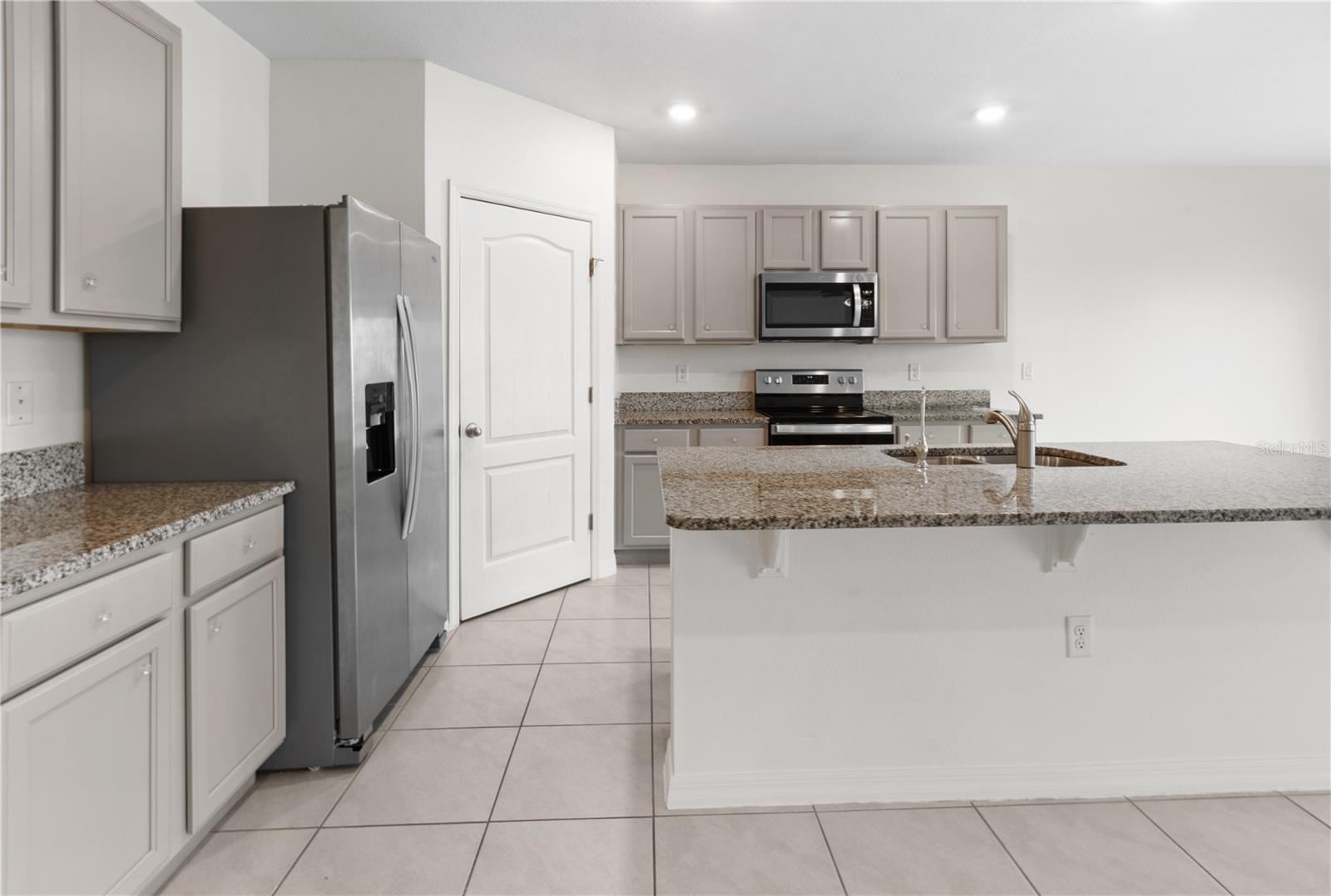 Image 3 of 41 For 2651 Grandbury Grove Road