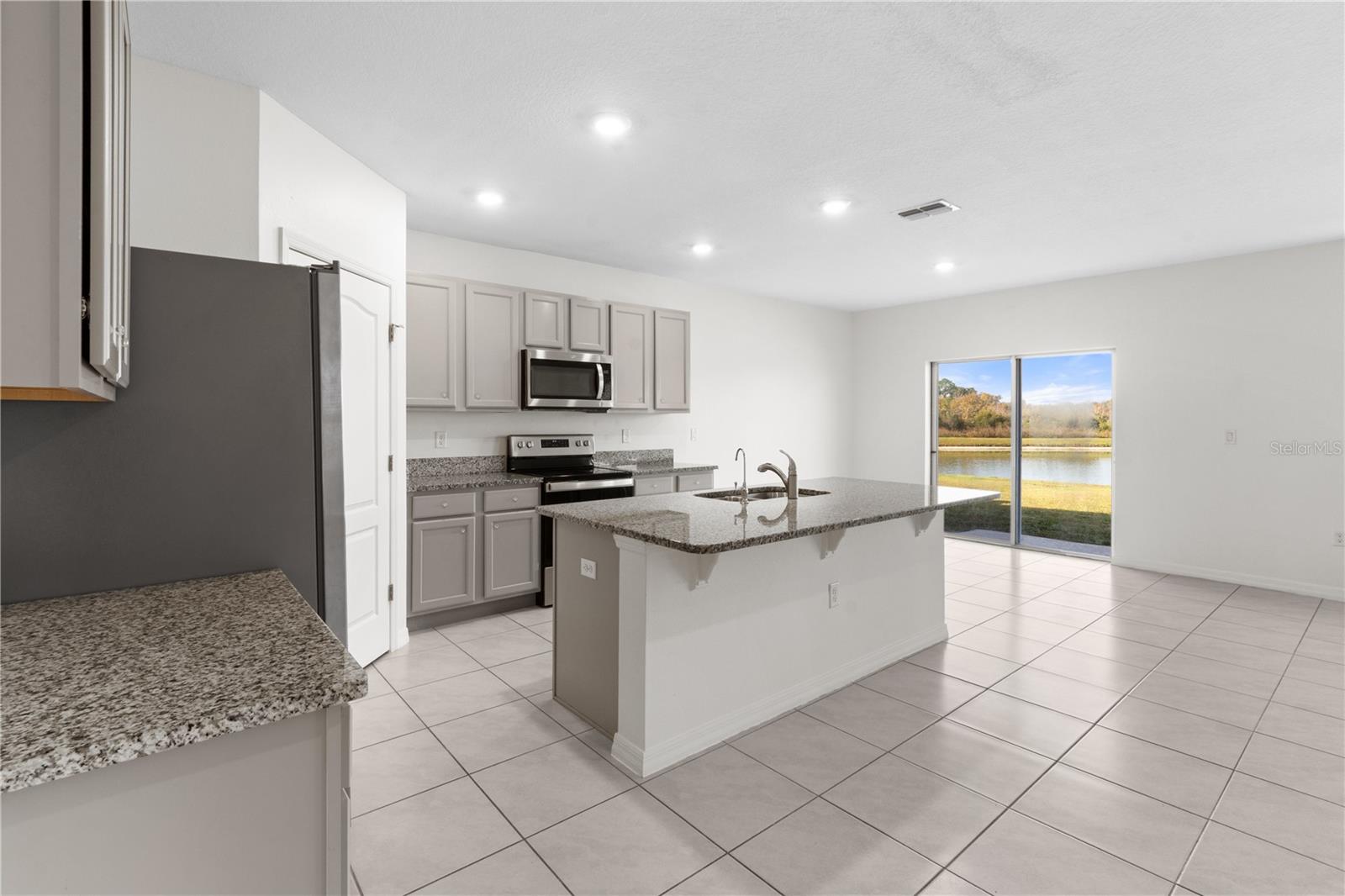 Image 7 of 41 For 2651 Grandbury Grove Road