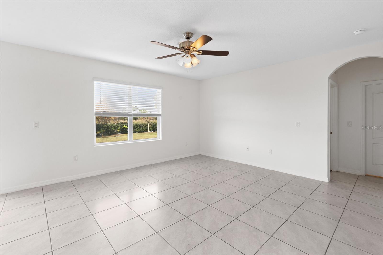 Image 9 of 41 For 2651 Grandbury Grove Road