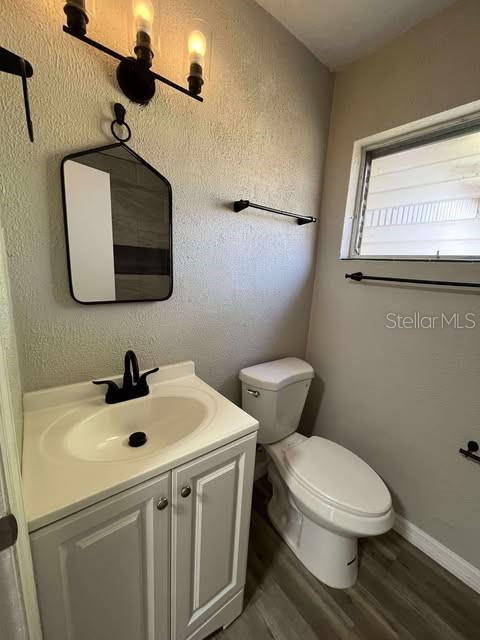 Image 8 of 16 For 215 Valencia Street