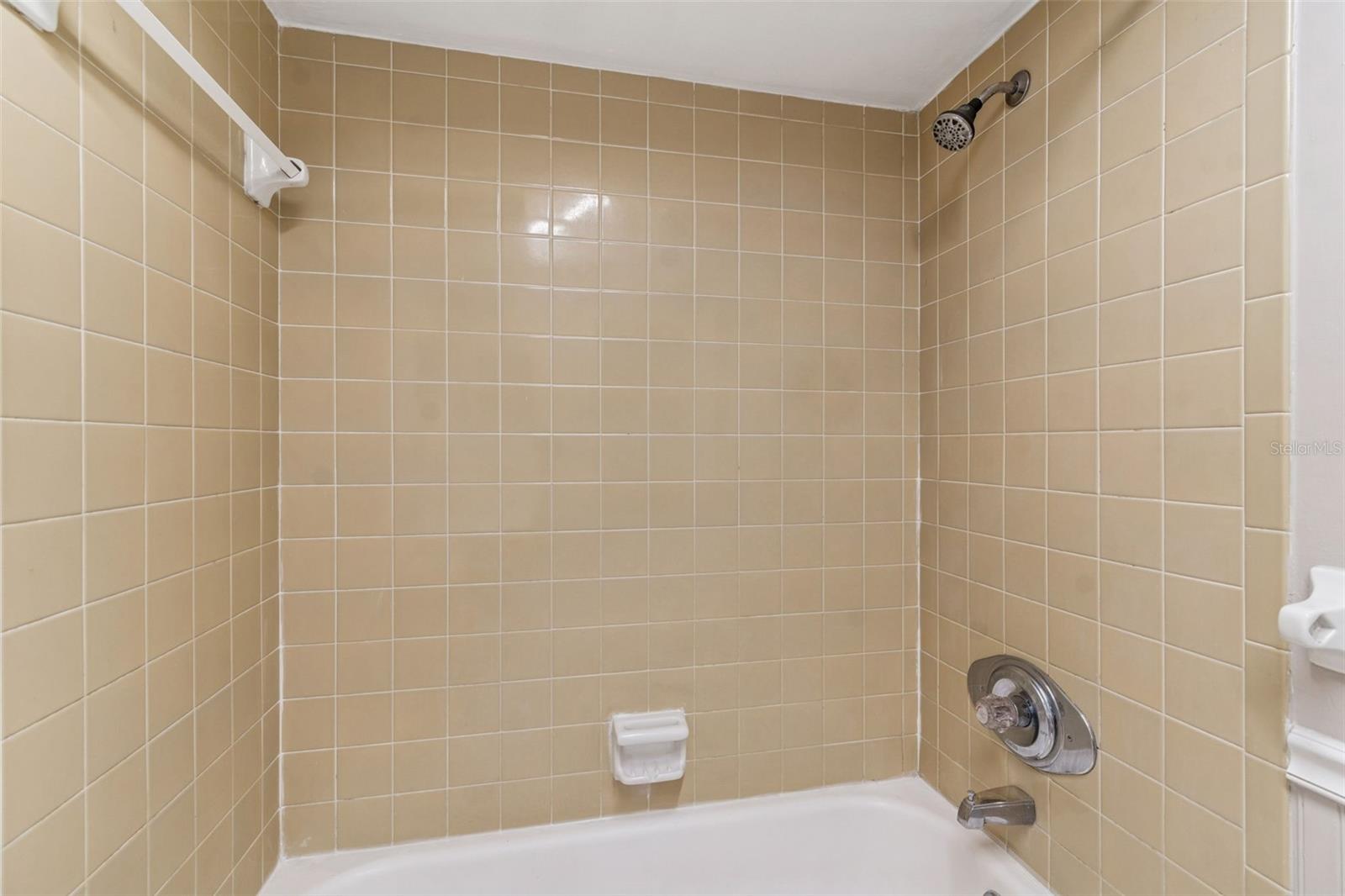 Image 28 of 55 For 6024 Norton Road