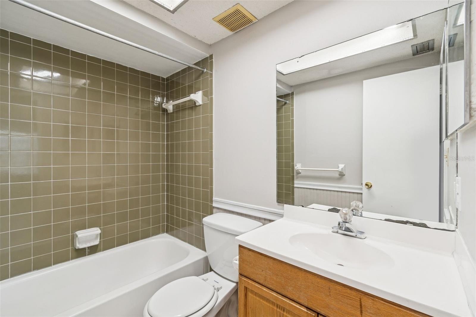 Image 33 of 55 For 6024 Norton Road