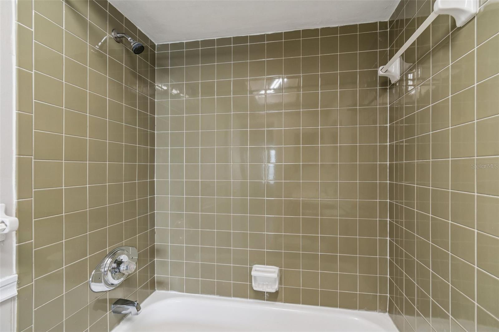 Image 34 of 55 For 6024 Norton Road