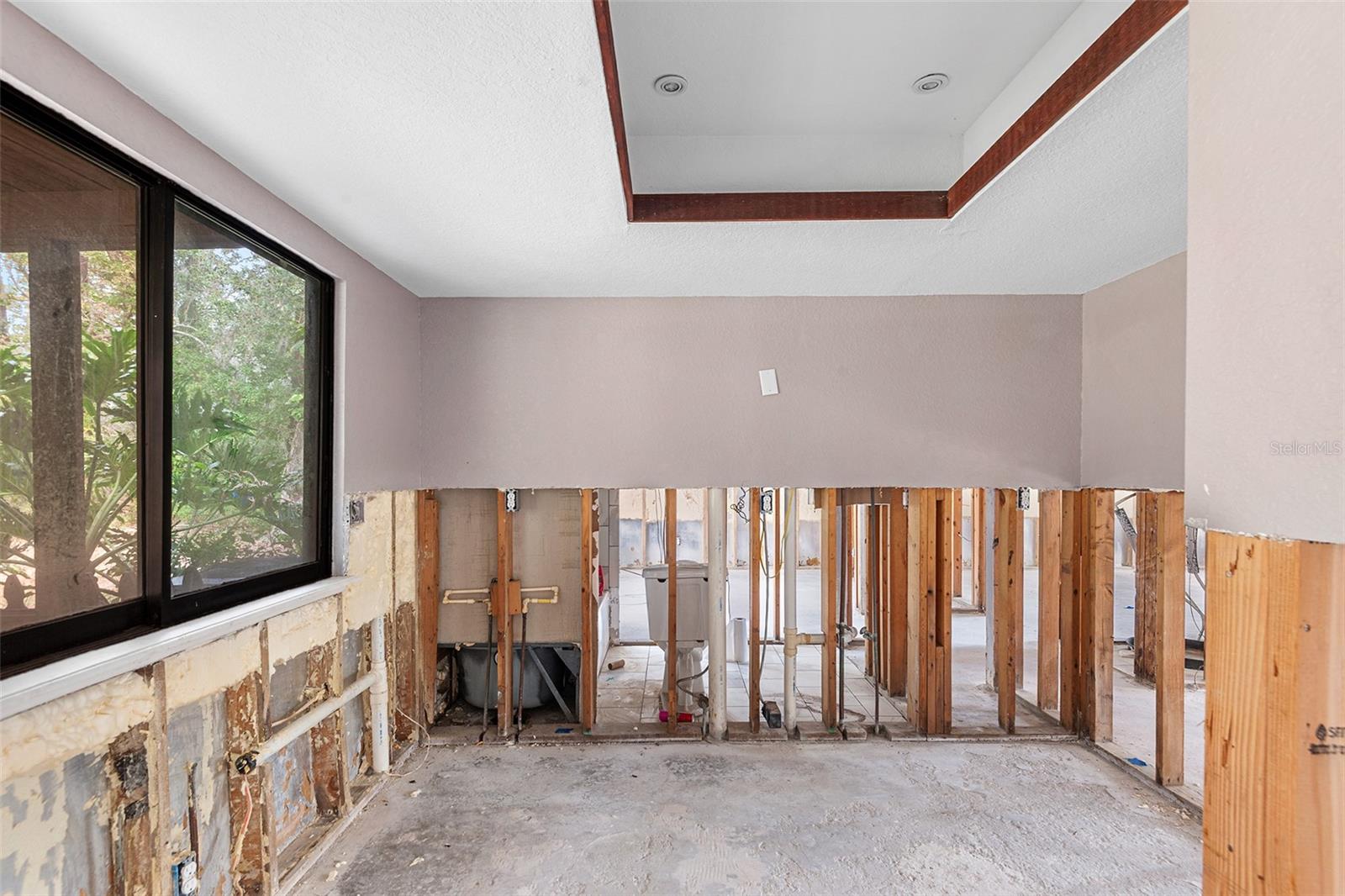 Image 16 of 41 For 1743 Itchepackesassa Drive