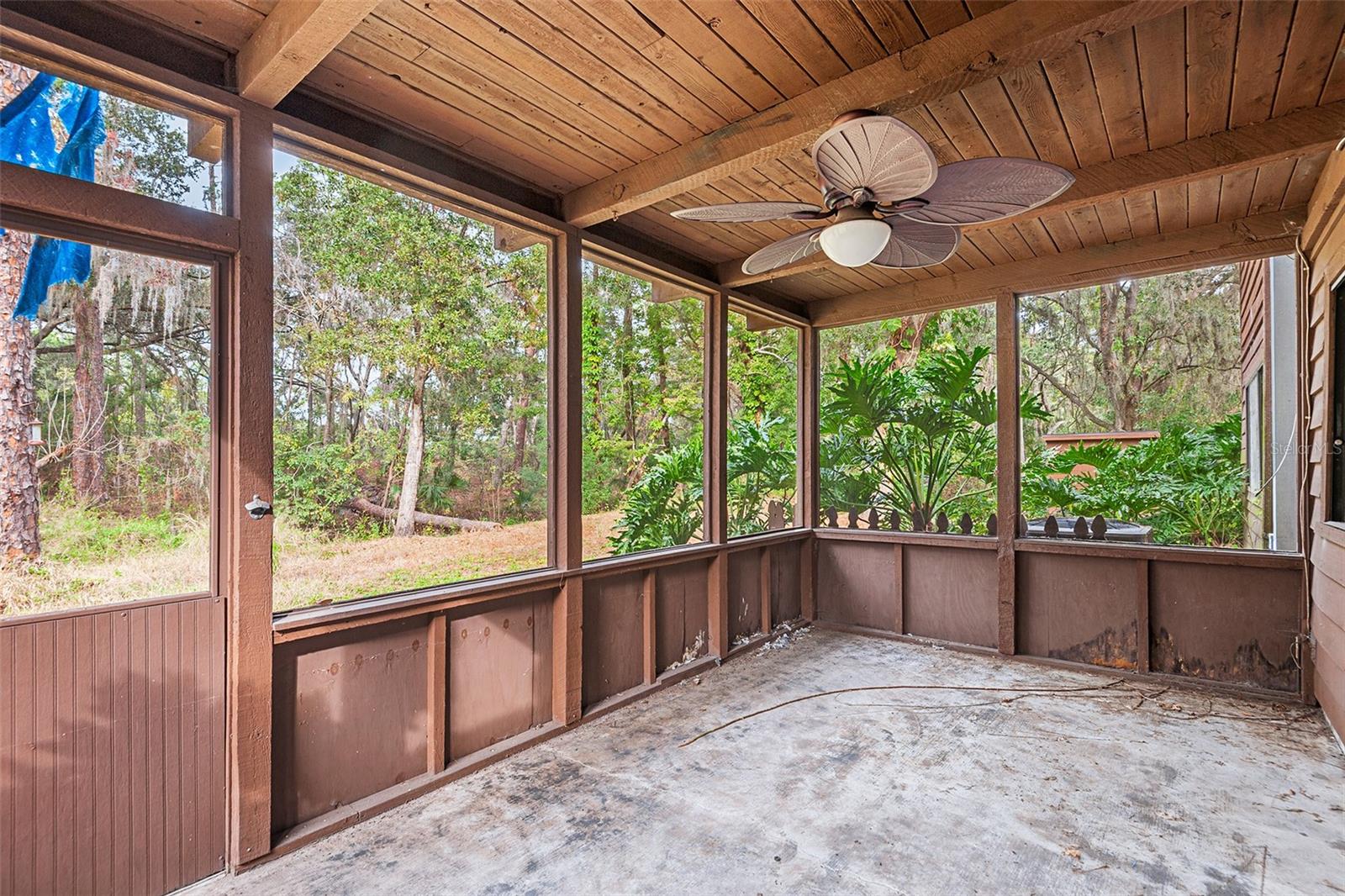 Image 29 of 41 For 1743 Itchepackesassa Drive