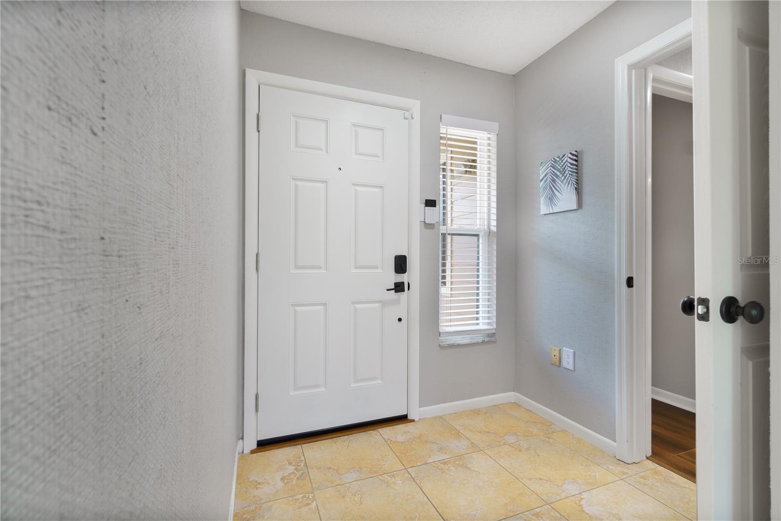 Image 4 of 30 For 5225 Imperial Lakes Boulevard 53