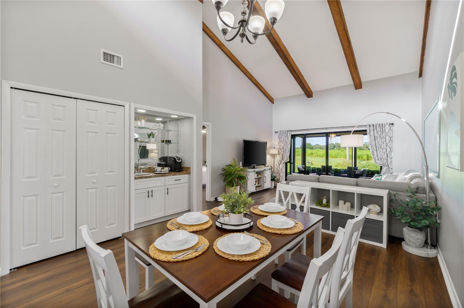 Image 8 of 30 For 5225 Imperial Lakes Boulevard 53