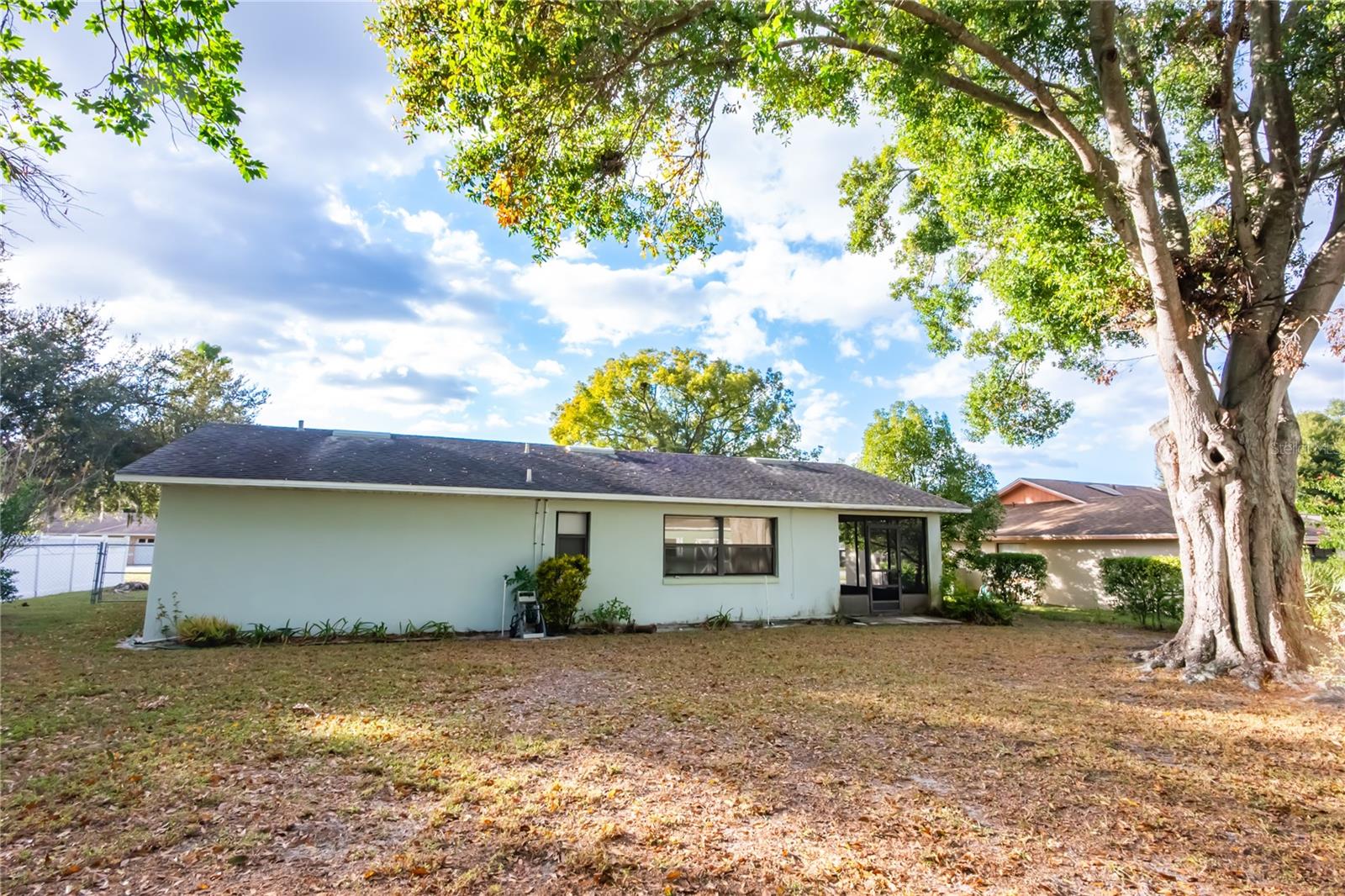 Image 27 of 29 For 7607 Lewis Road