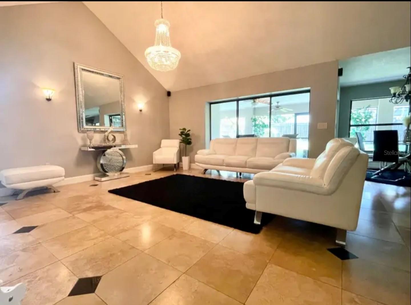 Image 7 of 10 For 1102 Sugartree Drive S