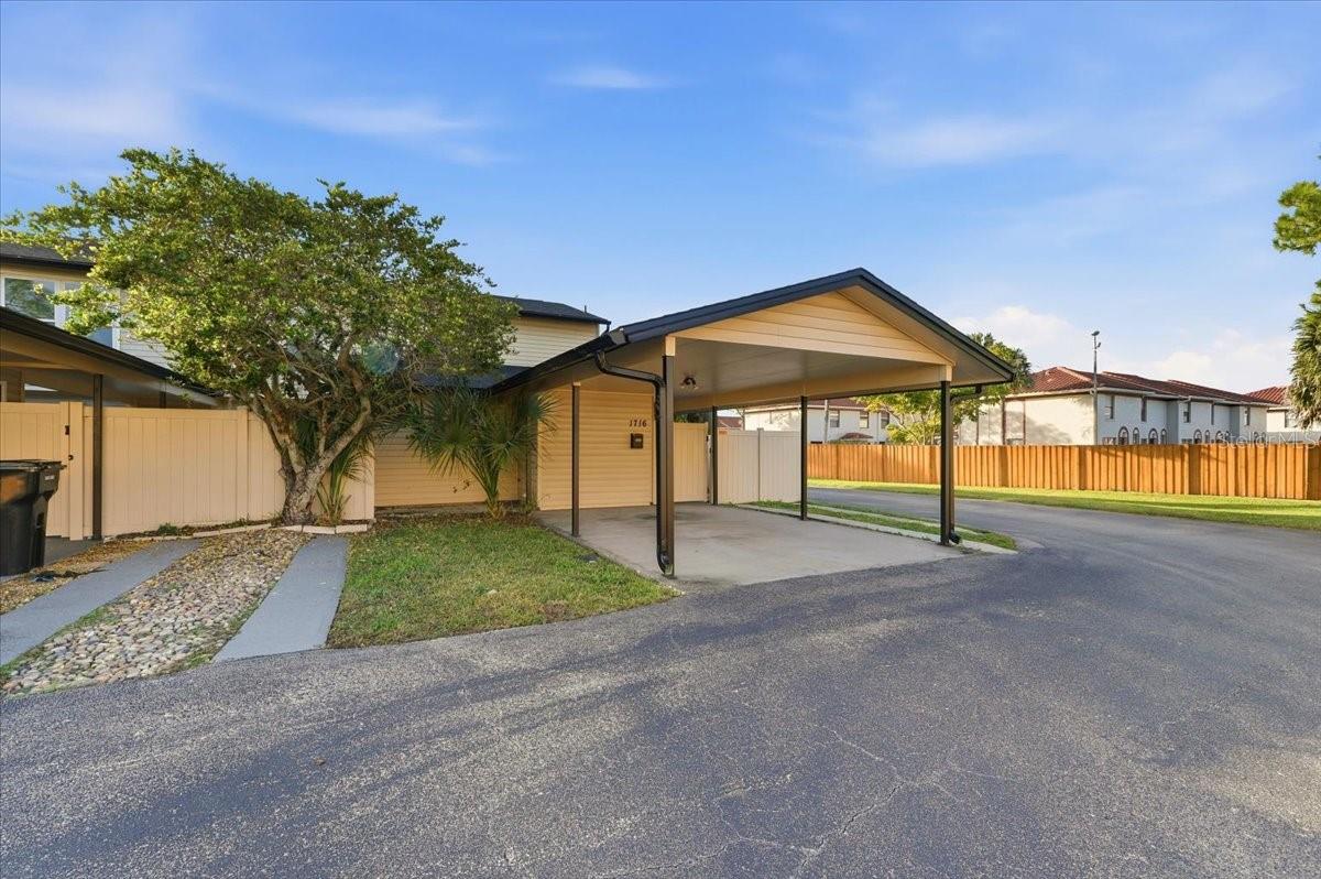 Image 23 of 28 For 1716 Lafayette Court 1716