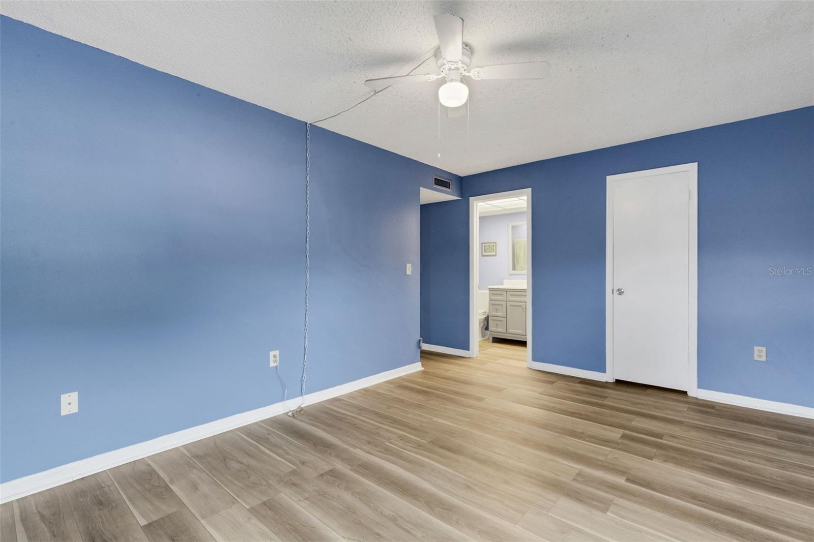 Image 18 of 36 For 2025 Sylvester Road N110