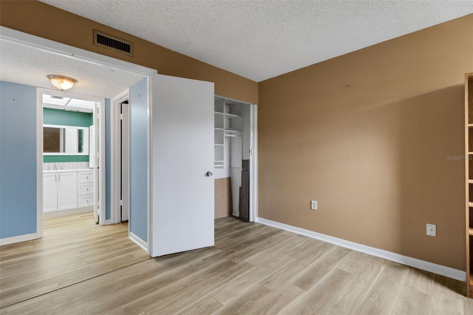 Image 22 of 36 For 2025 Sylvester Road N110