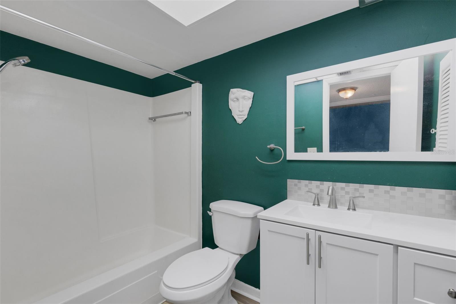 Image 25 of 36 For 2025 Sylvester Road N110