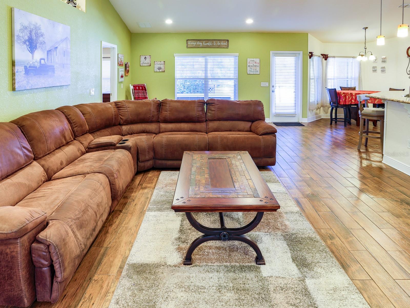 Image 9 of 66 For 4305 Old Bartow Eagle Lake Road