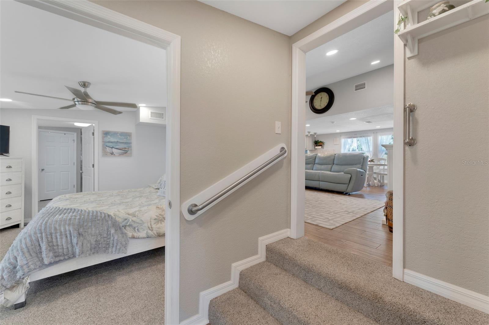 Image 18 of 49 For 5418 Cooper Lane