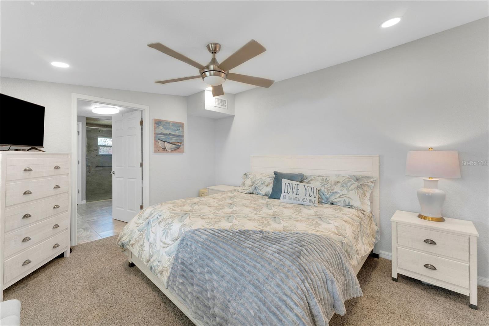 Image 19 of 49 For 5418 Cooper Lane