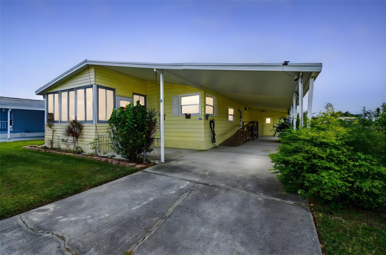 Details for 1811 Sherwood Hill Dr, LAKELAND, FL 33810