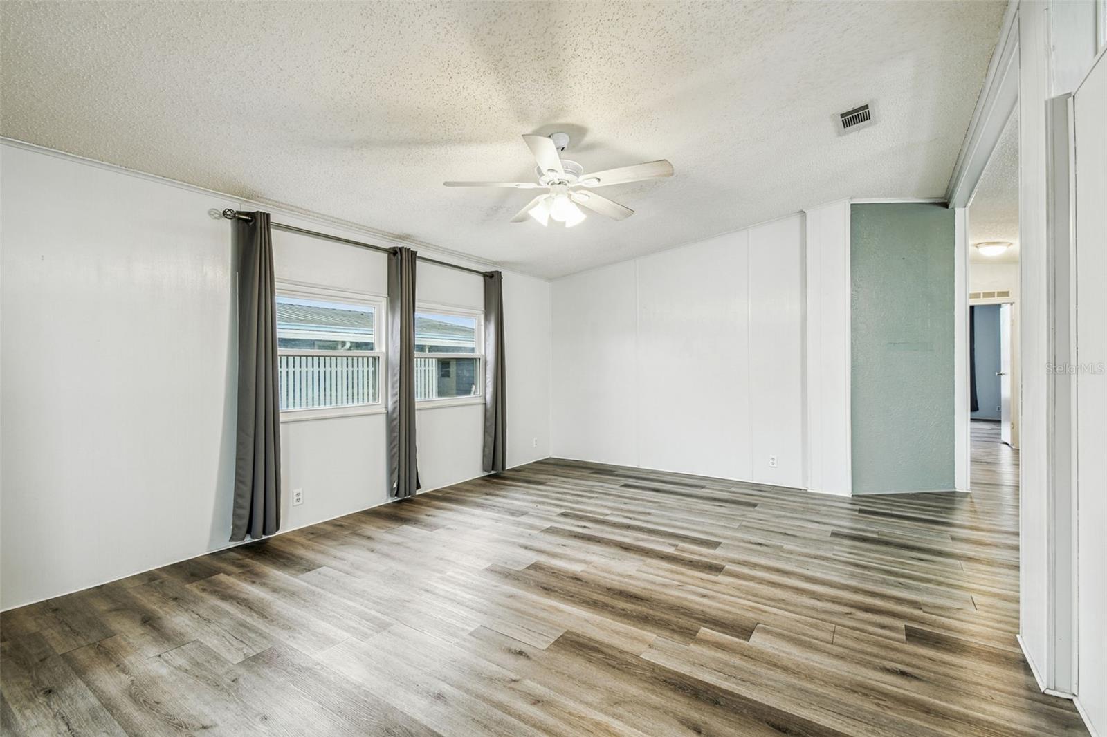 Image 13 of 58 For 1811 Sherwood Hill Dr