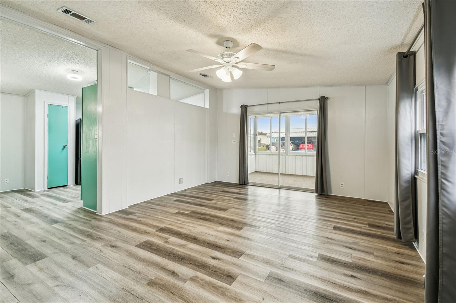 Image 15 of 58 For 1811 Sherwood Hill Dr