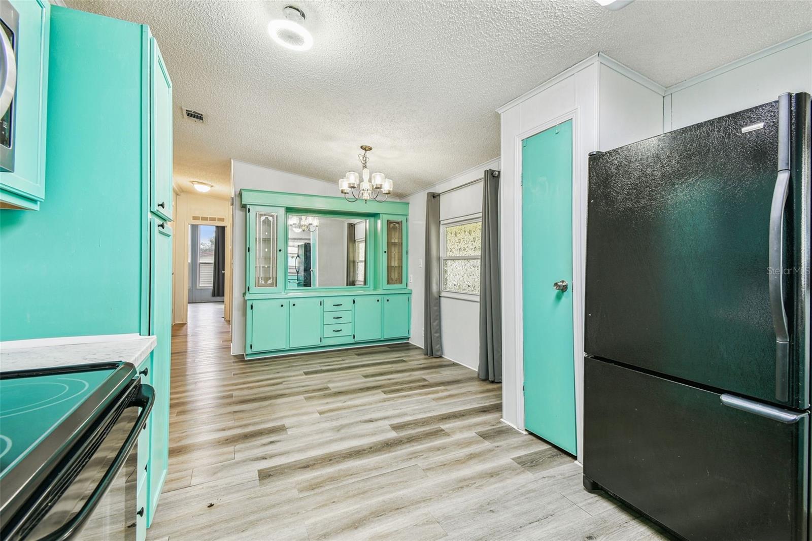 Image 26 of 58 For 1811 Sherwood Hill Dr