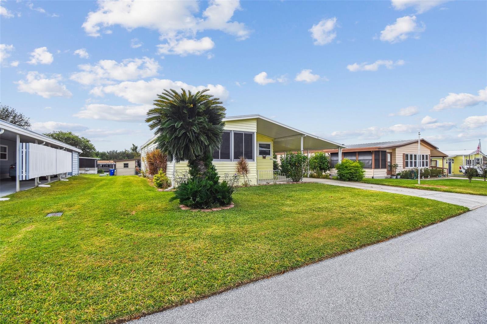 Image 4 of 58 For 1811 Sherwood Hill Dr